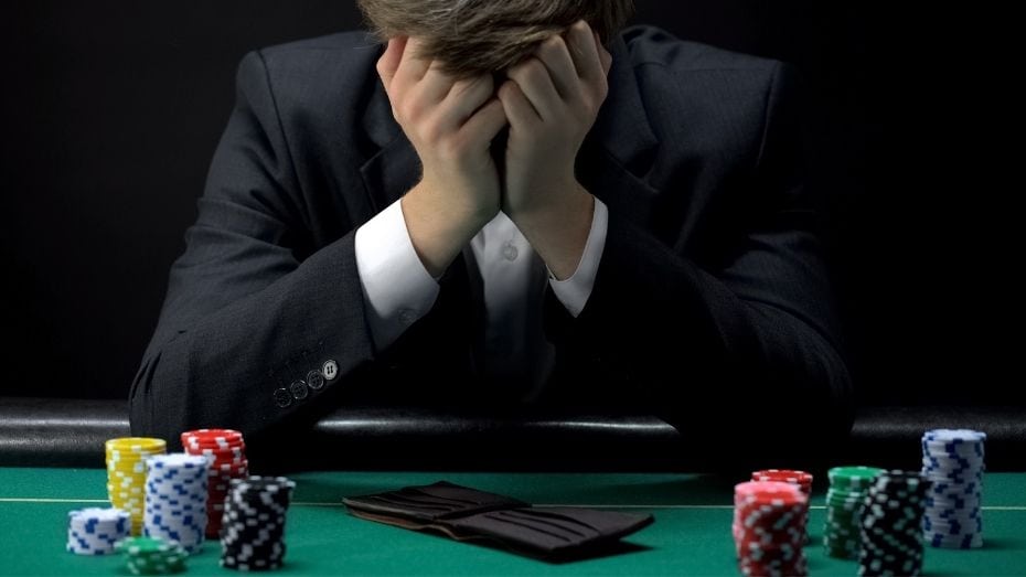 signs of problem gambling